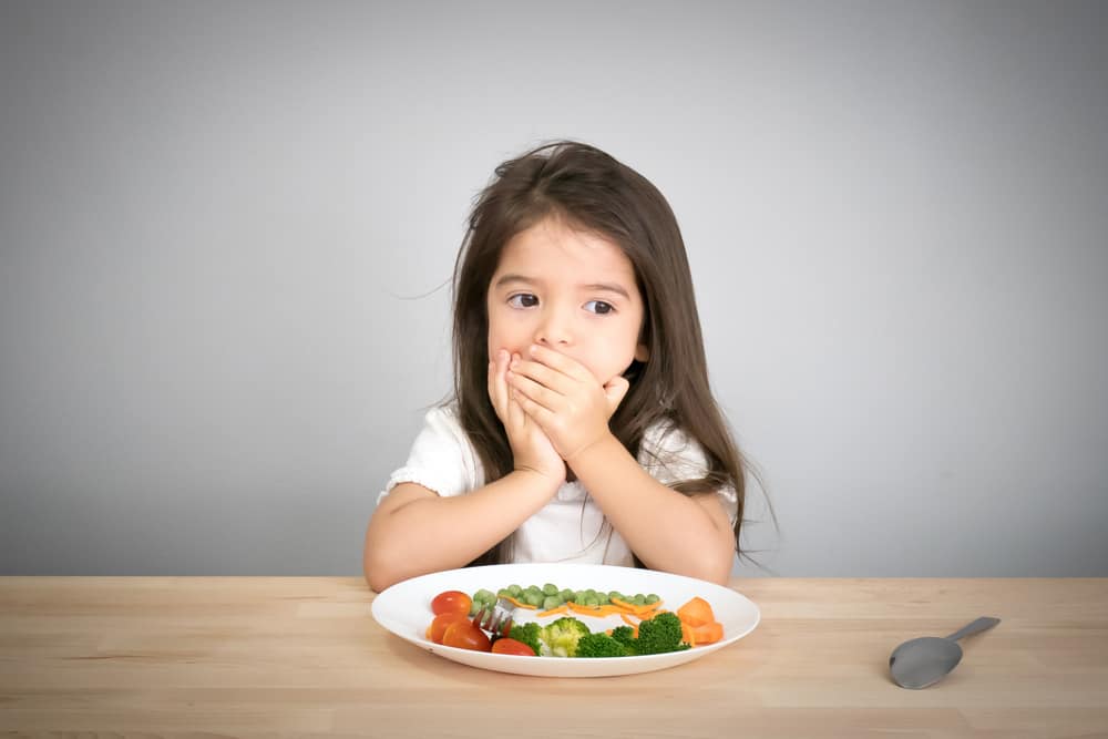 lapsilla on vaikeuksia syödä, kun he ovat sairaita