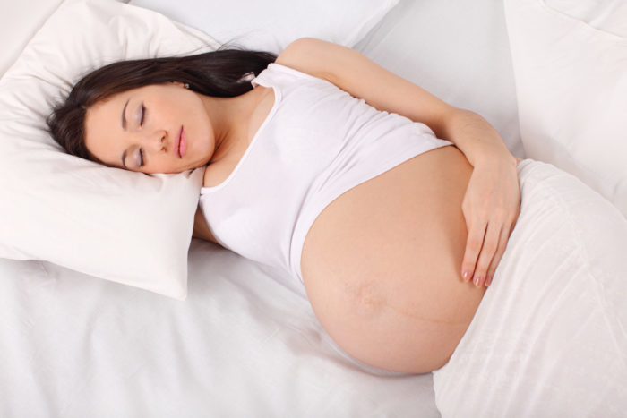 nukkuvat vatsassasi raskauden aikana