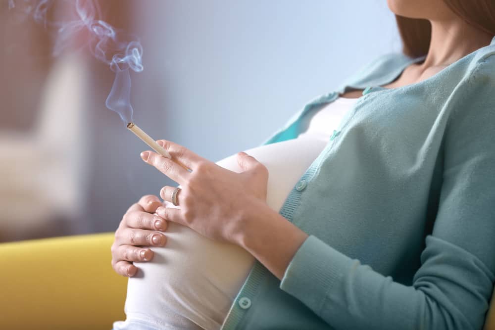 tupakointi raskauden aikana
