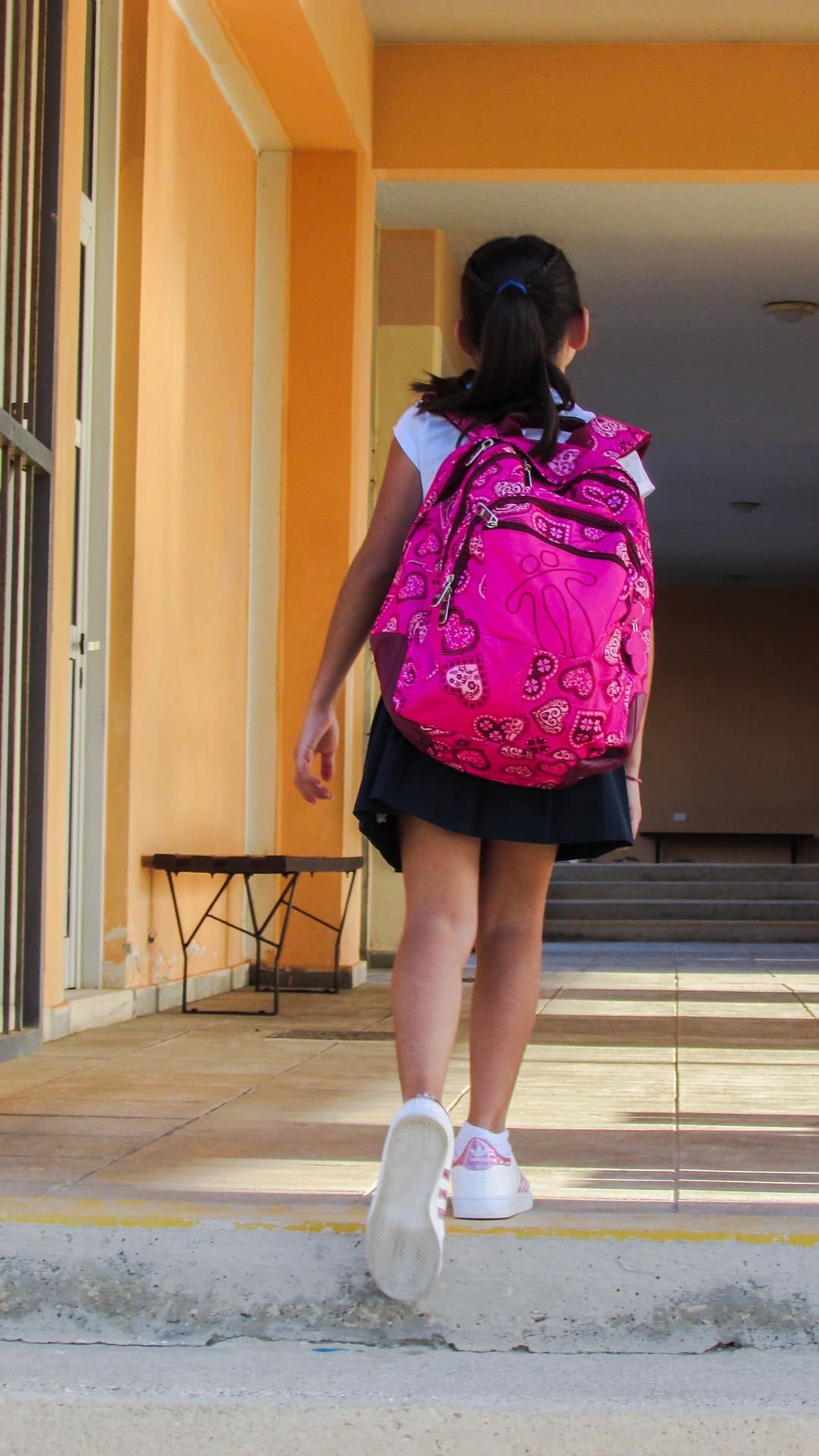koululaukut häiritsevät lapsen selkärankaa
