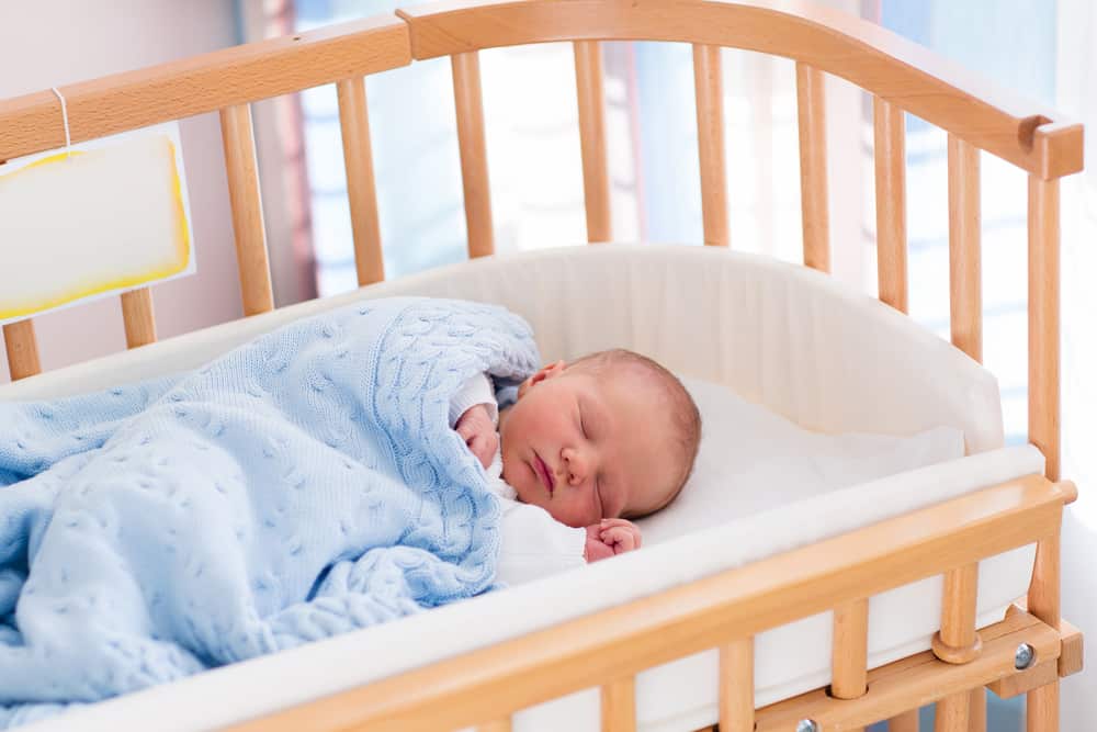vaara, että vauvat nukkuu peitolla