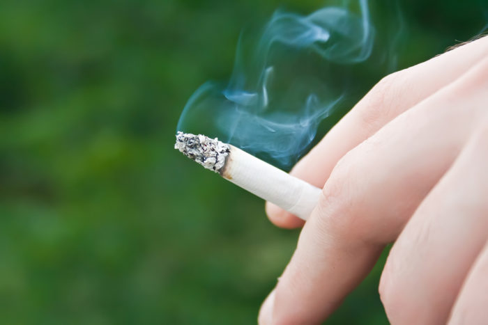 tupakointi aiheuttaa maksasyövän